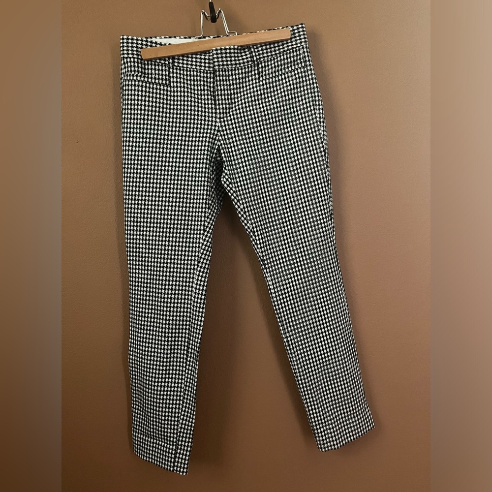 Banana Republic Black and White Ankle Sloan Pants size 2
